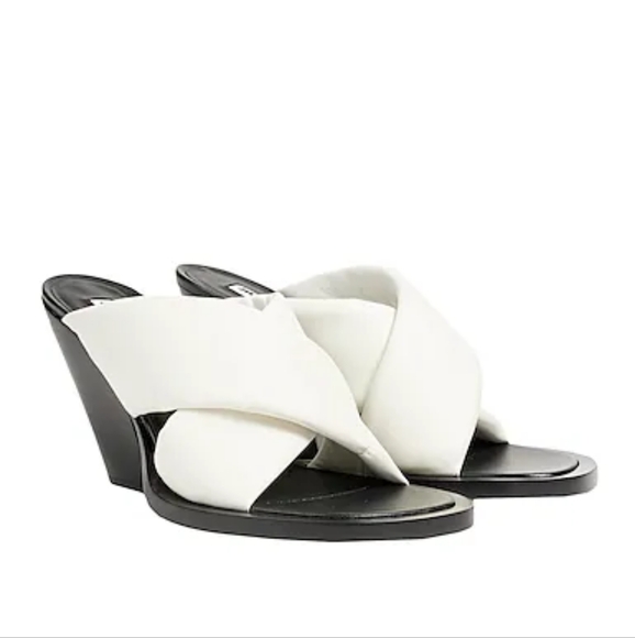 Jil Sander Puffy Crisscross Slide Leather Sandals - Picture 1 of 12